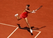 开云平台-女足球员个人表现受瞩目，助力团队