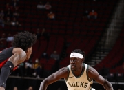 开云体育登录-国王鏖战塞尔维亚男篮，波特送出助攻的简单介绍