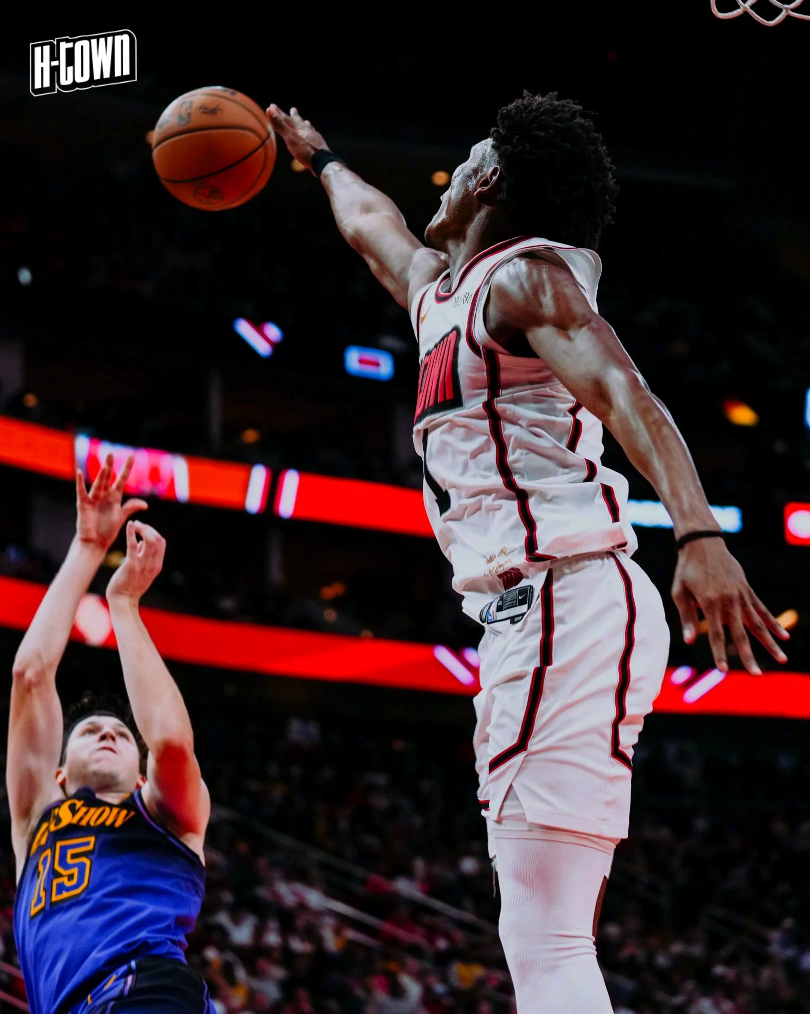 火箭年轻阵容成熟,逐渐找到节奏 火箭年轻阵容成熟,逐渐找到节奏