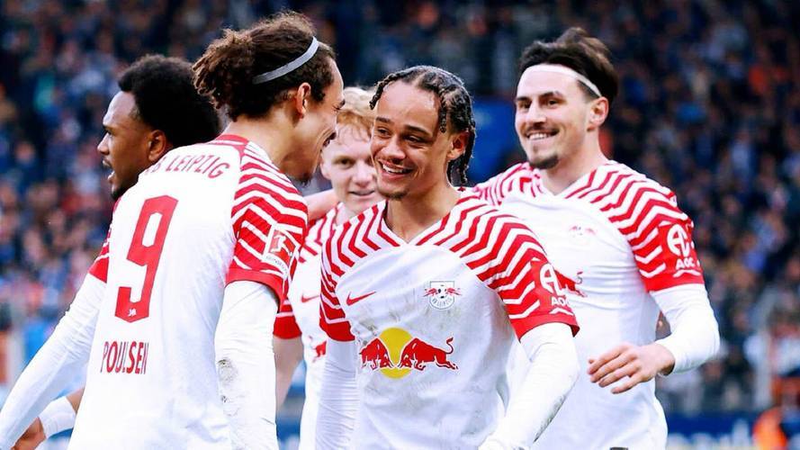 集体进攻，门兴格拉德巴赫连胜达四场的简单介绍