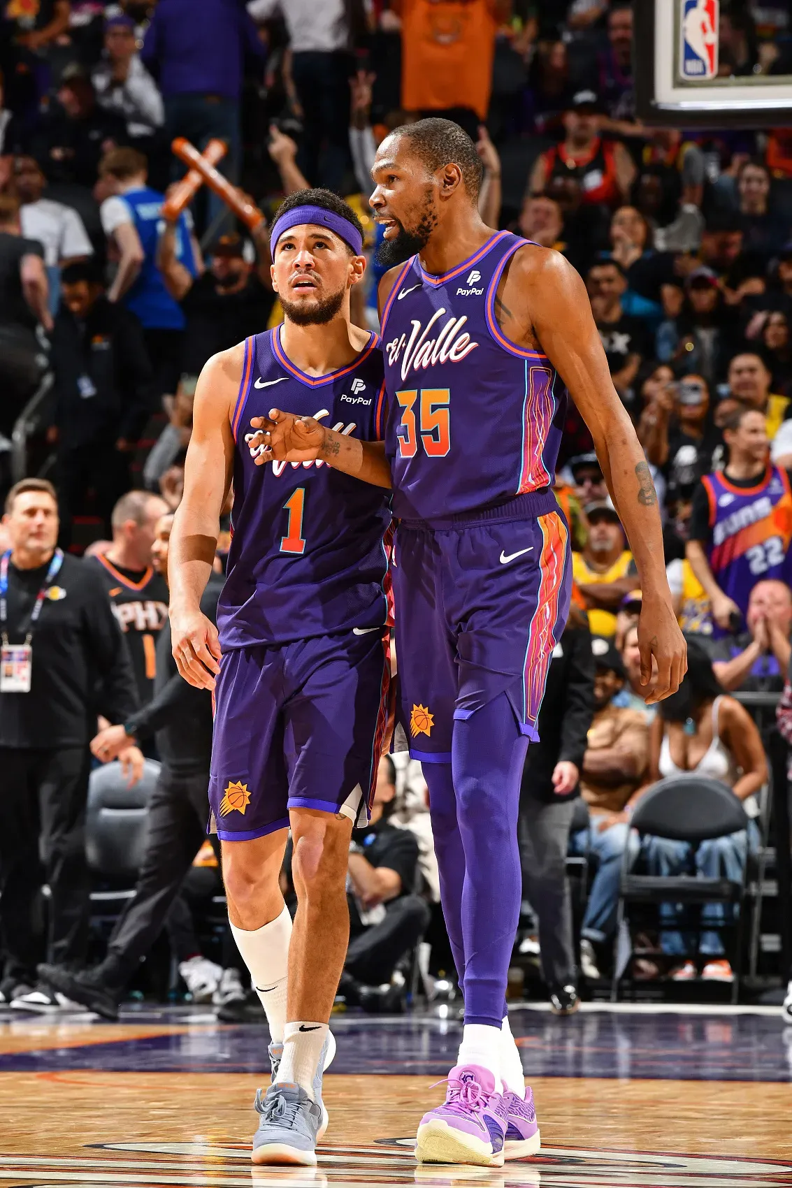 骑士不敌掘金，森林狼力克热火，篮网豪胜掘金的简单介绍