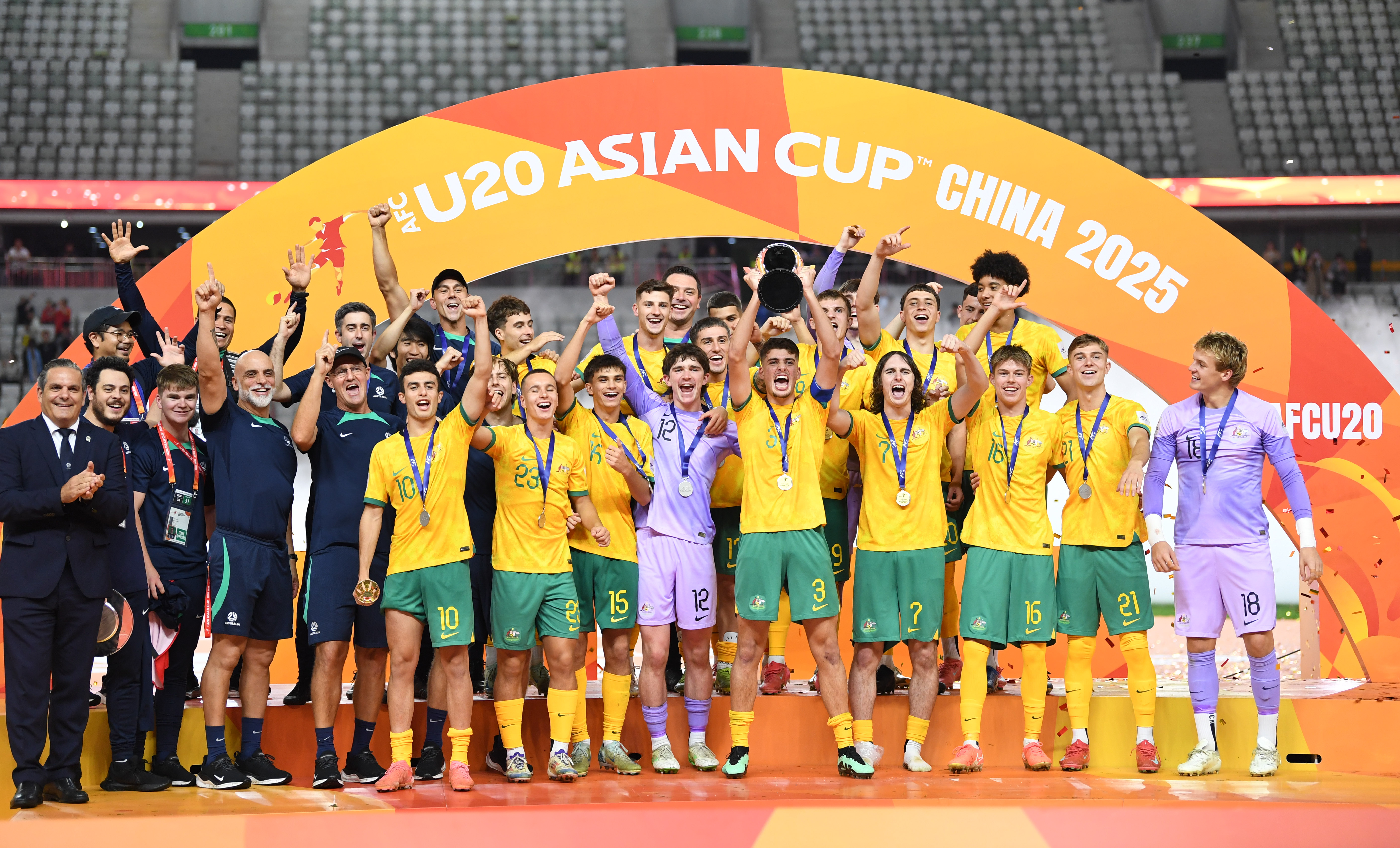 亚洲足球强队战术独具匠心，打破传统的简单介绍