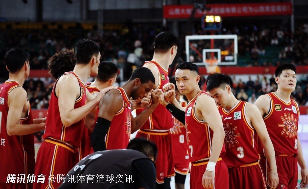 经典篮球比赛重播受到球迷热捧,怀旧情怀涌现的简单介绍 经典篮球比赛重播受到球迷热捧,怀旧情怀涌现的简单介绍