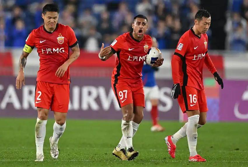 比利时队惨遭淘汰，三遭欧洲杯四强之败的简单介绍