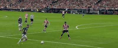 贝内文托球星伤愈复出，意甲升班马冲击欧联联赛的简单介绍