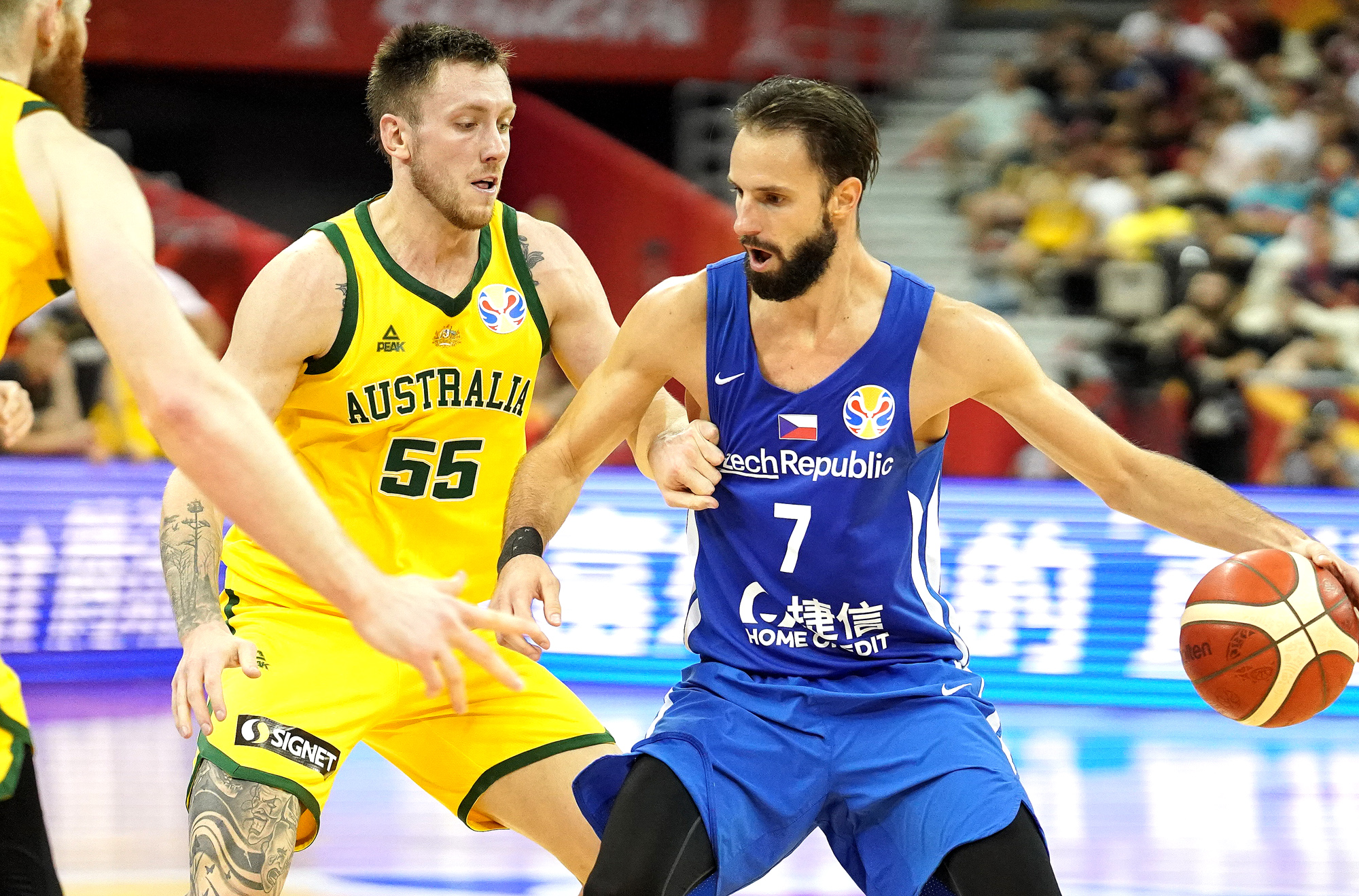 立陶宛击败斯洛伐克，晋级男子篮球半决赛