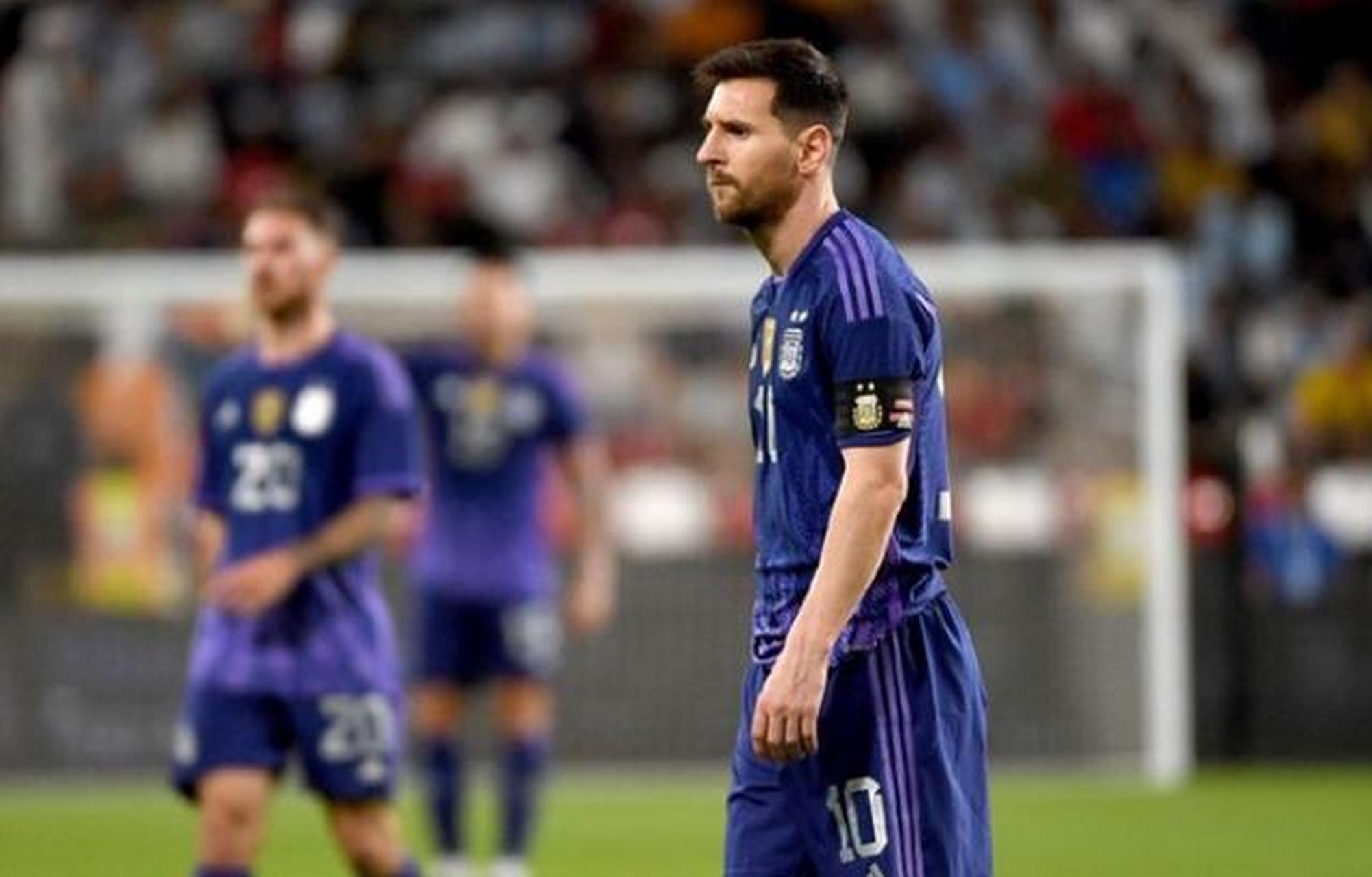 梅西缺阵阿根廷热身赛遭遇惨败 梅西缺阵阿根廷热身赛遭遇惨败