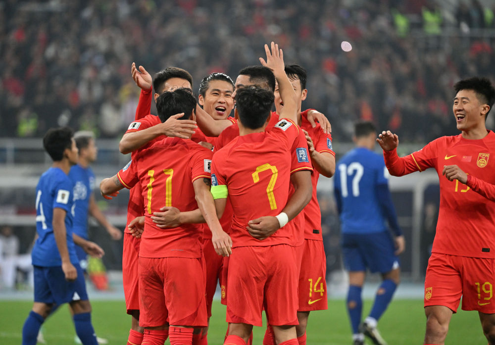 国内球队在国际赛场掀起热潮 国内球队在国际赛场掀起热潮