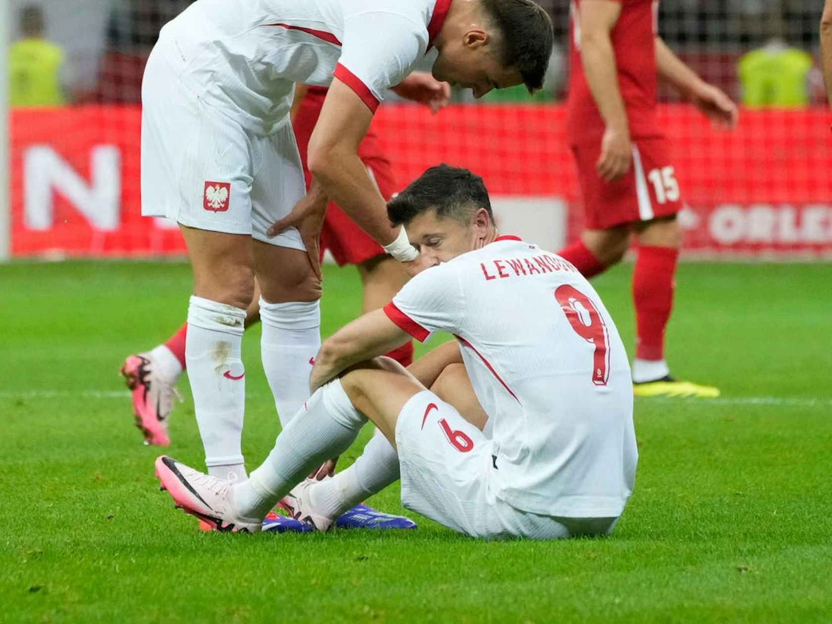 包含莱万多夫斯基梅开二度,波兰不敌荷兰的词条 包含莱万多夫斯基梅开二度,波兰不敌荷兰的词条