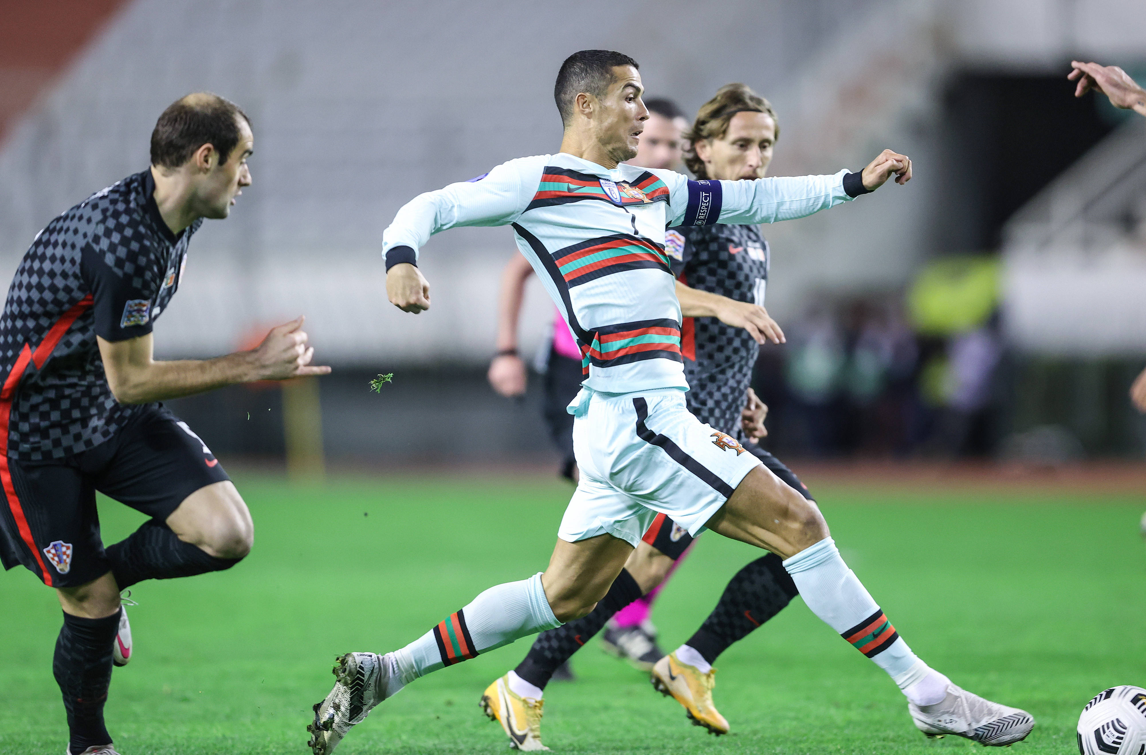 克罗地亚足球队遭遇严重人员伤亡意外