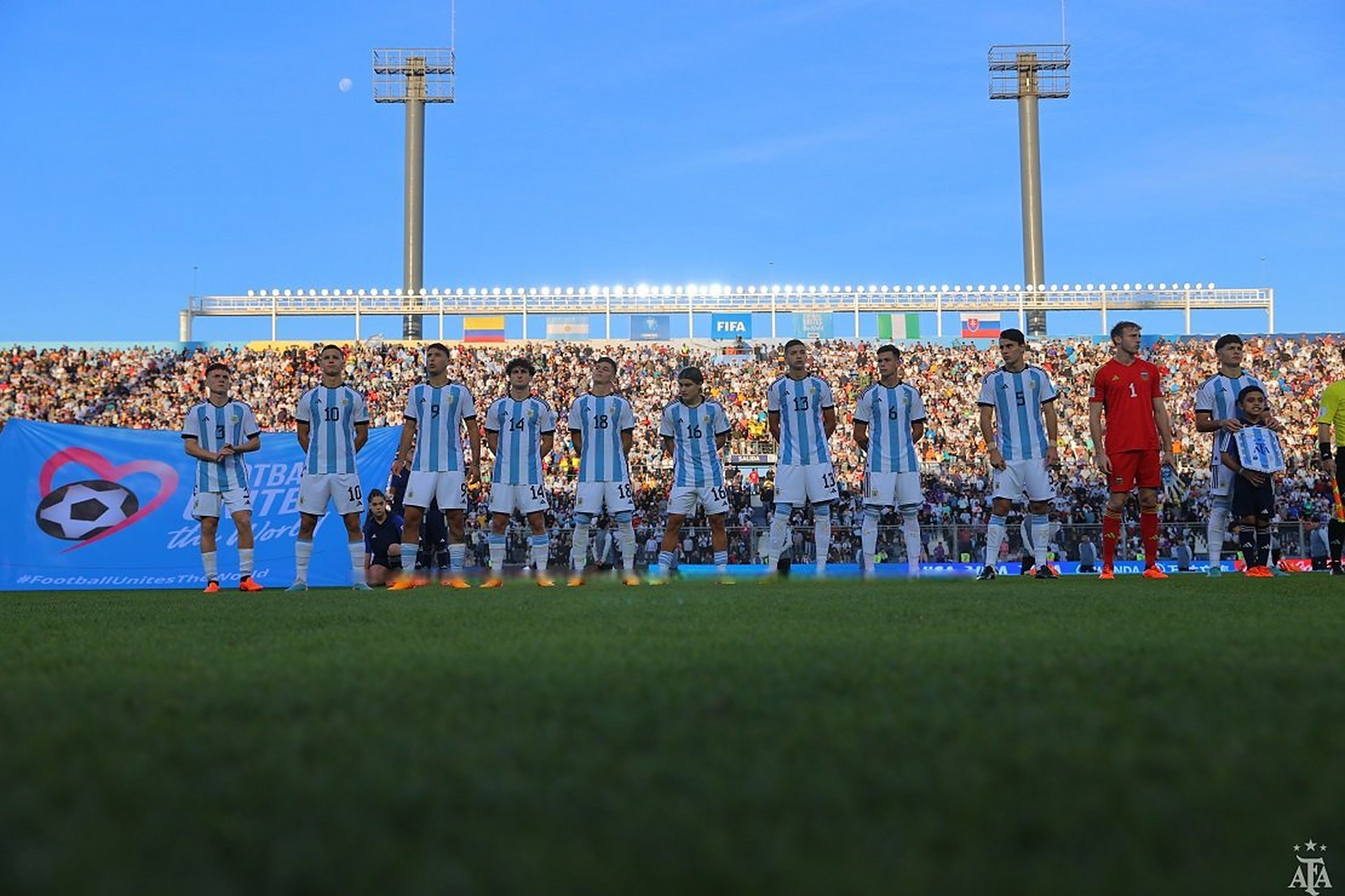 瑞士队负于对手，遗憾止步欧锦赛16强