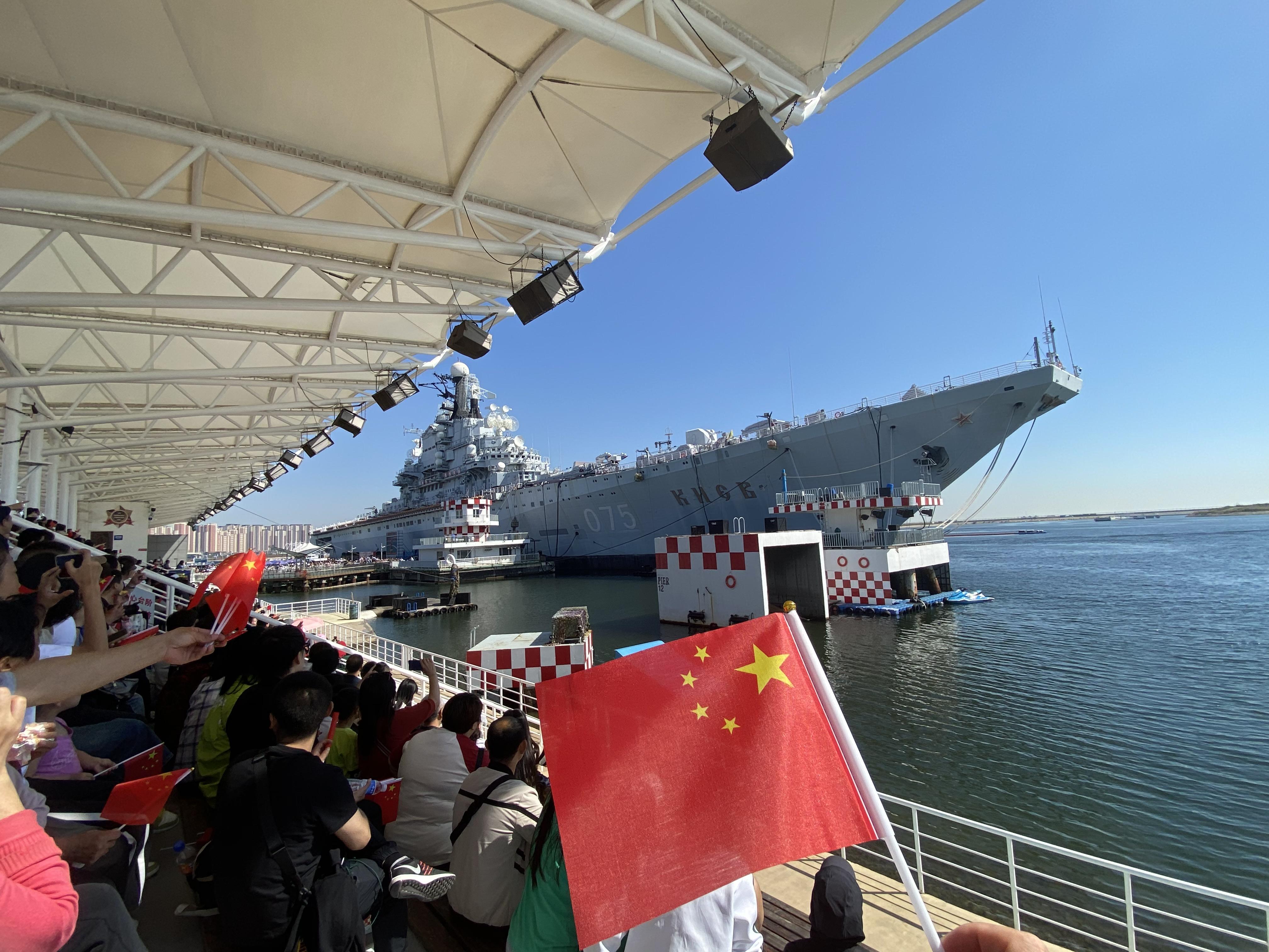 包含天津泰达全队备战良好，迎接下一场激烈比拼的词条