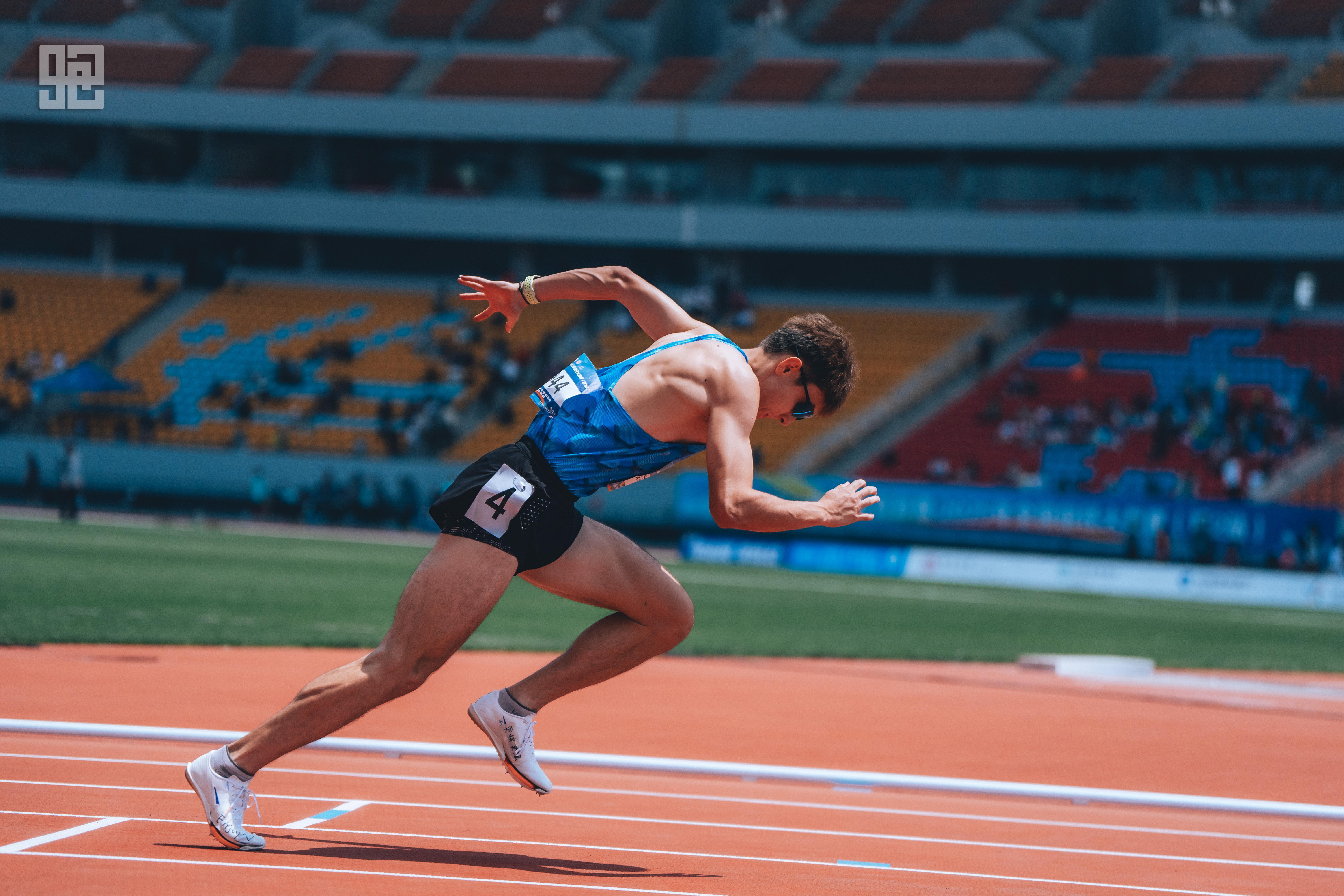 包含田径运动员突破大关,勇夺金牌令人动容的词条 包含田径运动员突破大关,勇夺金牌令人动容的词条