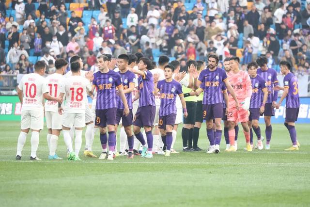 中超联赛即将开幕，球迷期待全新赛季