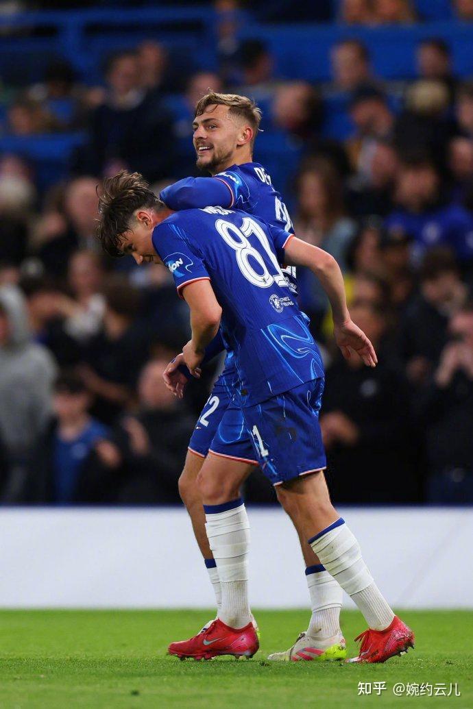 关于切尔西客场胜利，争四前景渺茫的信息