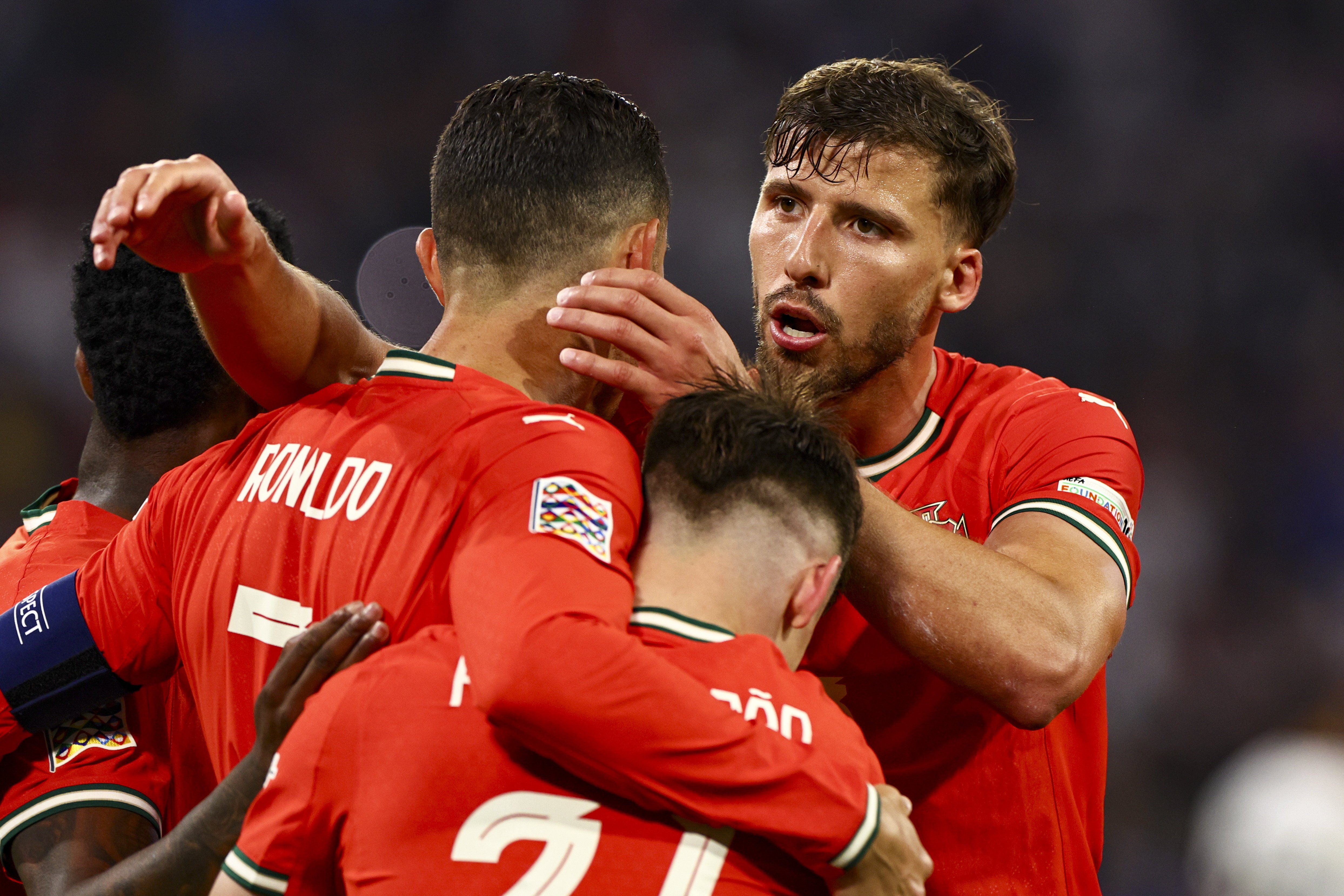 葡萄牙战胜荷兰，晋级半决赛