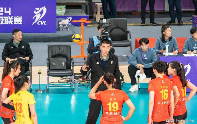 包含辽宁豪取六连胜，稳坐战绩榜首地位不可动摇的词条