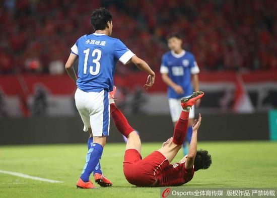 马赛领先榜首,夺冠形势渐明朗的简单介绍 马赛领先榜首,夺冠形势渐明朗的简单介绍