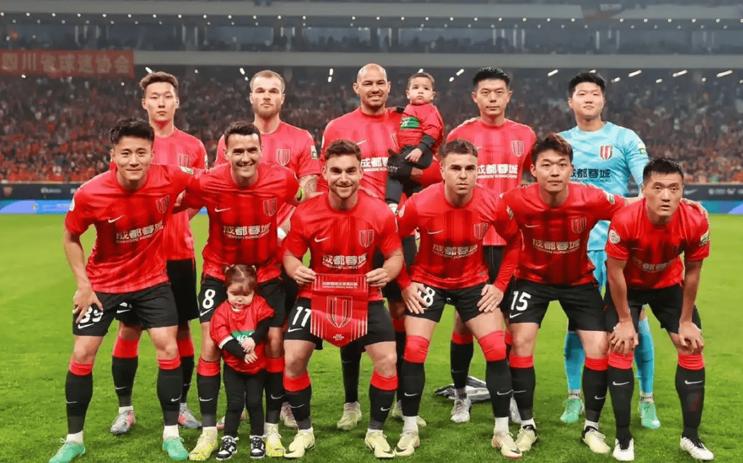 包含强队深耕青训,迎战劲旅实现国际足坛霸主地位的词条 包含强队深耕青训,迎战劲旅实现国际足坛霸主地位的词条