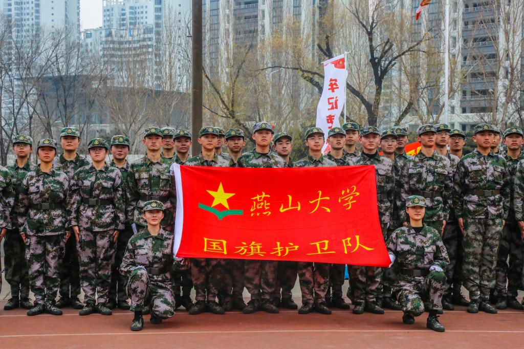 坚守团结信念,球队士气高昂冲向胜利! 坚守团结信念,球队士气高昂冲向胜利!