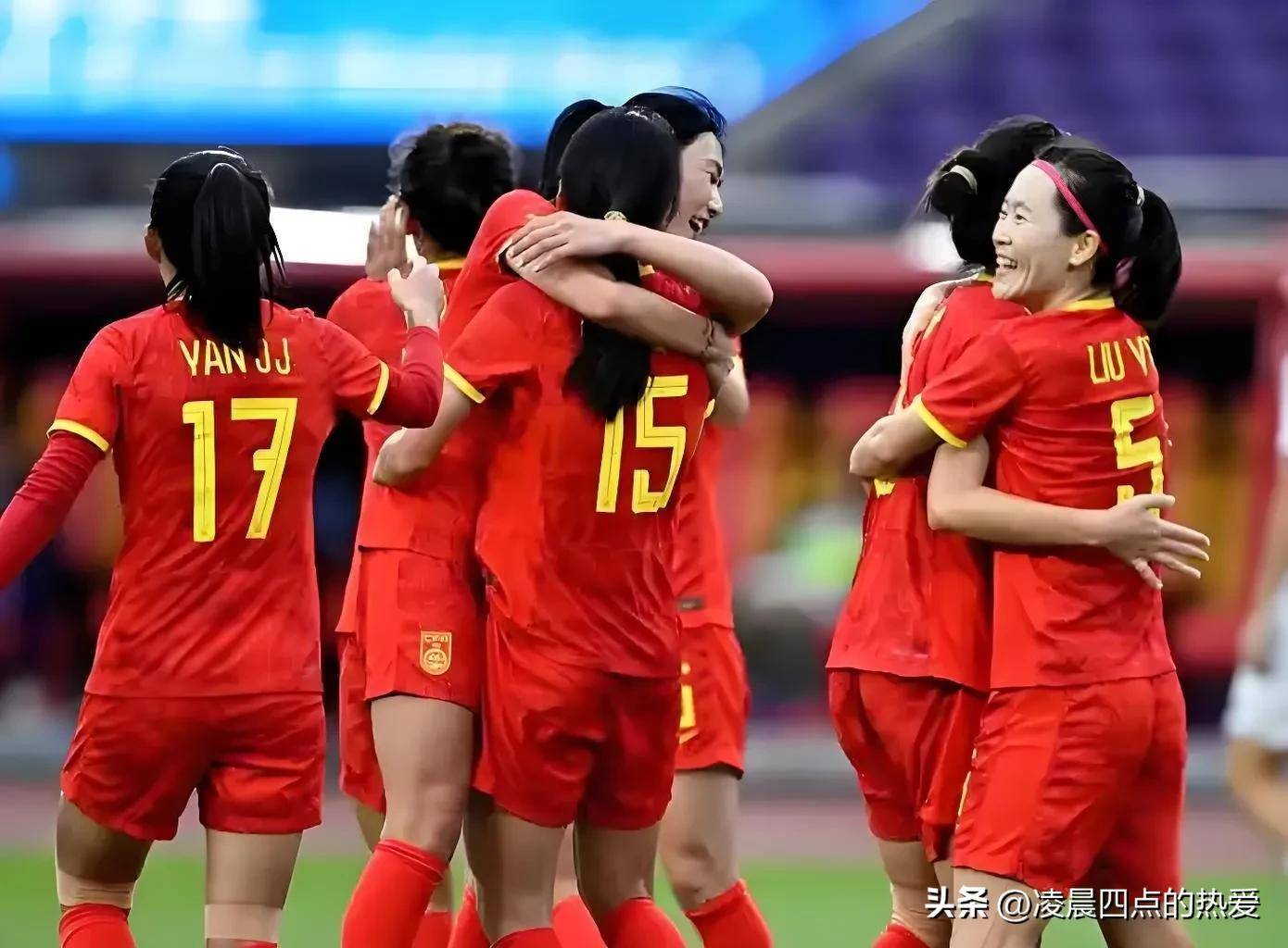 中国女足连败,球员信心低迷备战难度增加 中国女足连败,球员信心低迷备战难度增加