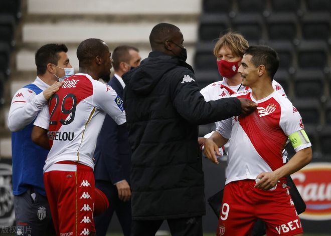 摩纳哥俱乐部将迎战里昂,争取胜利 摩纳哥俱乐部将迎战里昂,争取胜利