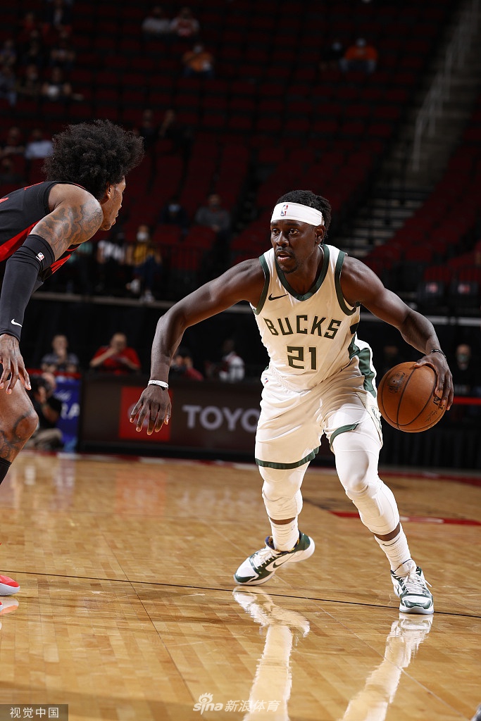 国王鏖战塞尔维亚男篮,波特送出助攻的简单介绍 国王鏖战塞尔维亚男篮,波特送出助攻的简单介绍