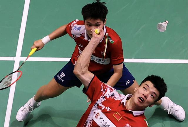 德国队力克日本队，郑思维惊艳四座