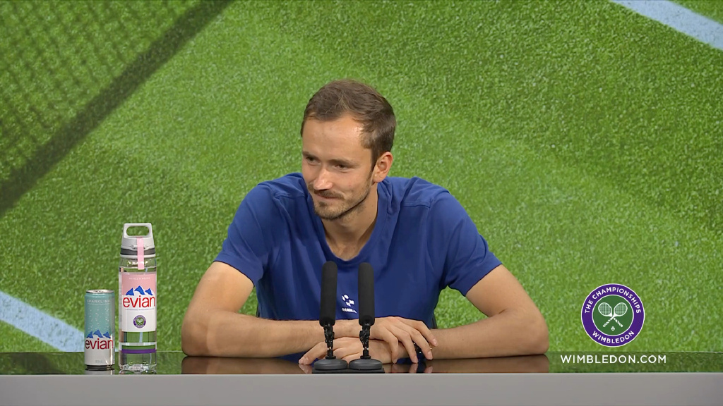 戴维斯杯轻取温网，梅德韦杰夫高光表现